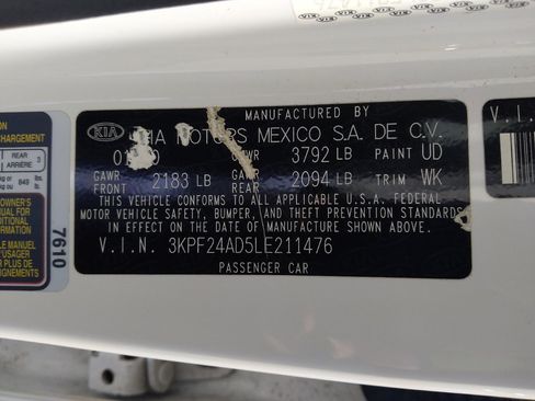 Used 2020 Kia Forte LXS FWD image 33