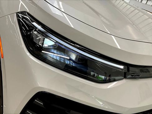 New 2026 Volkswagen Tiguan SE R-Line image 31