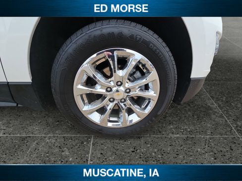 Used 2019 Chevrolet Equinox LT image 12