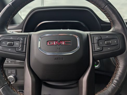 Used 2023 GMC Yukon AT4 w/ AT4 Premium Package image 36