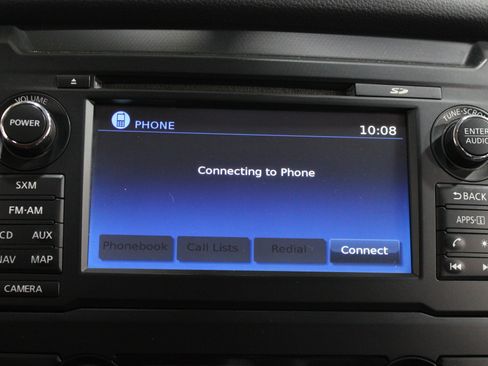 Used 2018 Nissan Titan SL RWD image 13