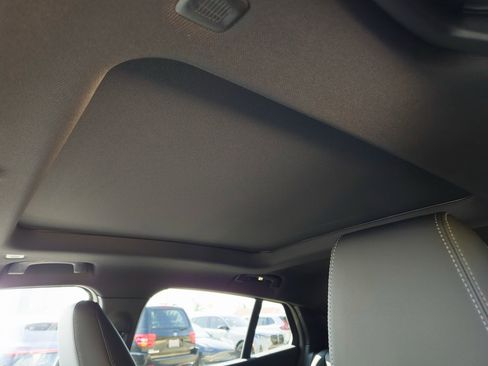 New 2026 BMW X2 xDrive28i w/ Technology Package image 16