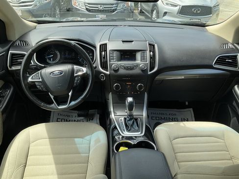 Used 2015 Ford Edge SEL FWD image 17
