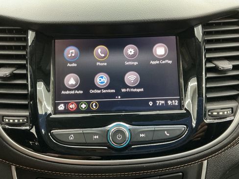 Used 2018 Chevrolet Trax LS FWD image 34
