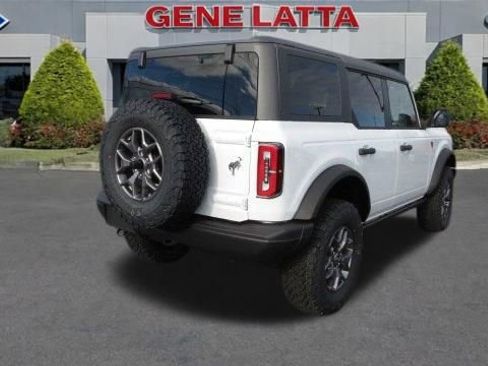 New 2025 Ford Bronco Badlands image 7