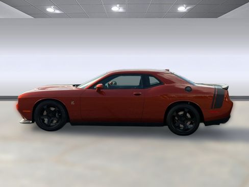 Used 2023 Dodge Challenger R/T Scat Pack RWD image 3
