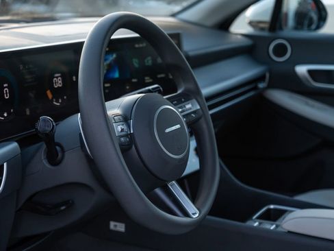 Certified 2025 Hyundai Sonata SEL image 21