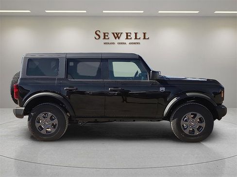 New 2025 Ford Bronco Big Bend image 5