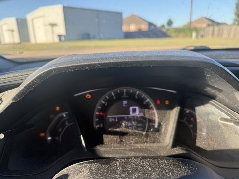 Used 2018 Honda Civic Sport image 7