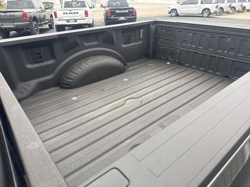 Used 2025 Ford F250 Lariat w/ Lariat Ultimate Package AWD/4WD image 10