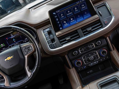 Used 2023 Chevrolet Tahoe High Country w/ Advanced Technology Package image 20