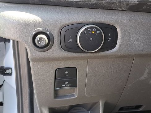 New 2026 Ford Transit 250 148 Medium Roof w/ Load Area Protection Package RWD image 23