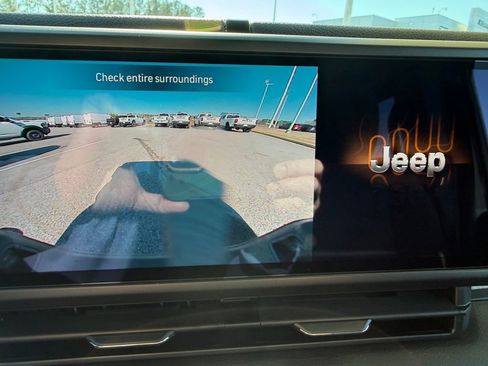 New 2026 Jeep Gladiator Sport image 20