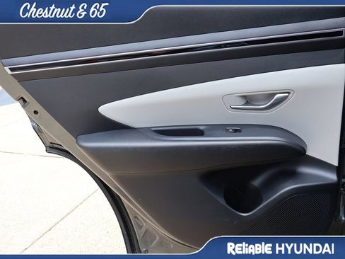 Used 2023 Hyundai Tucson SE AWD/4WD image 17