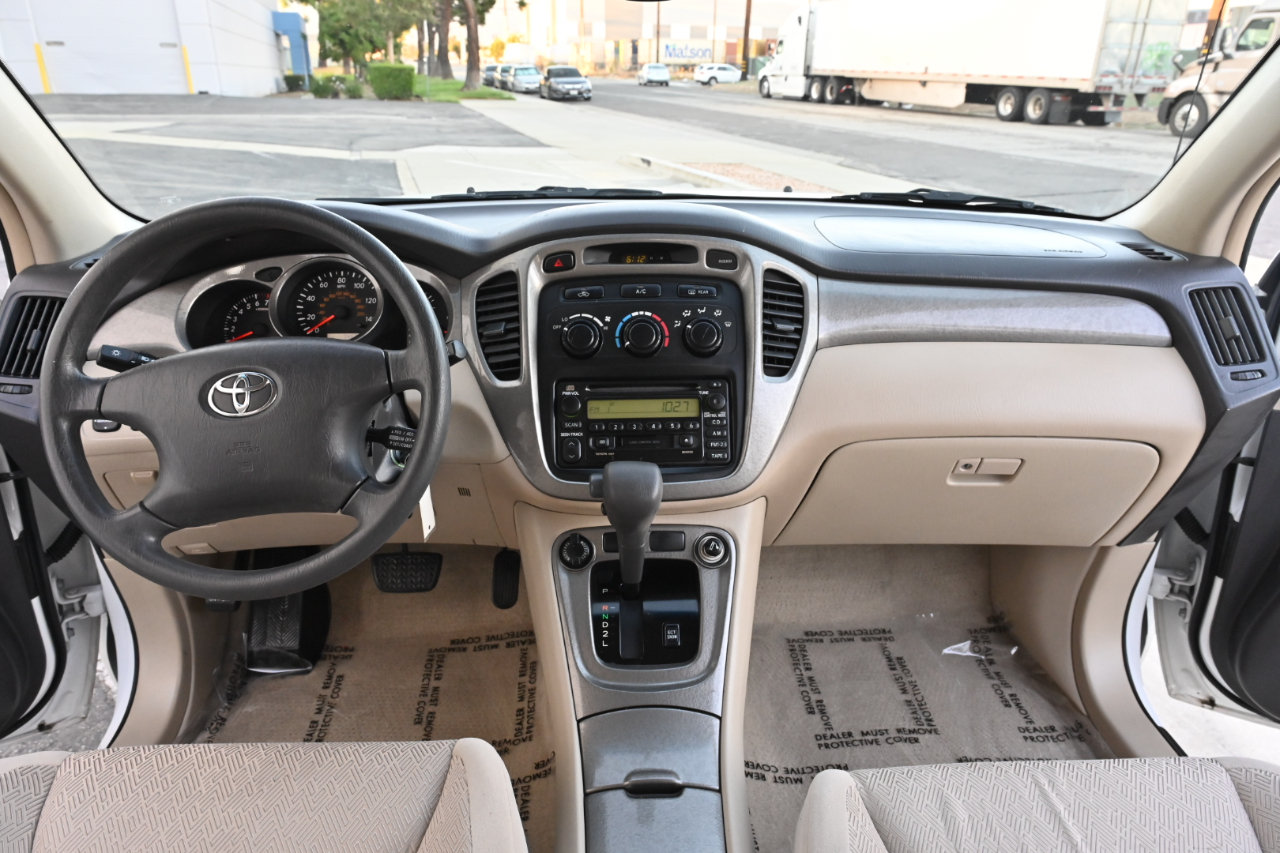 Used 2002 Toyota Highlander 2WD V6 image 11