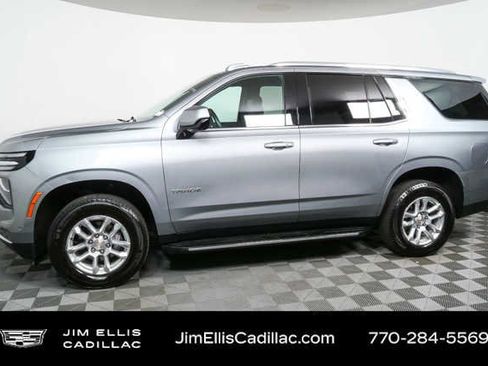 Used 2025 Chevrolet Tahoe LT AWD/4WD image 31