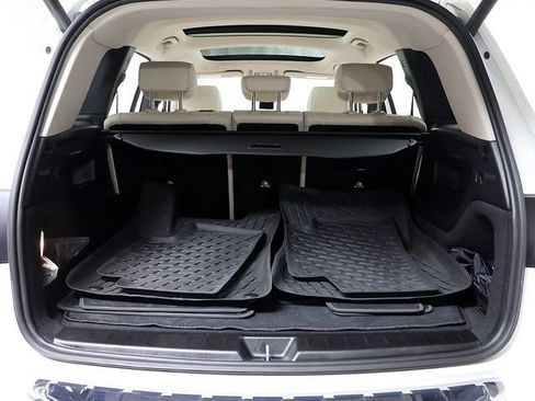 Certified 2023 Mercedes-Benz GLB 250 4MATIC image 28