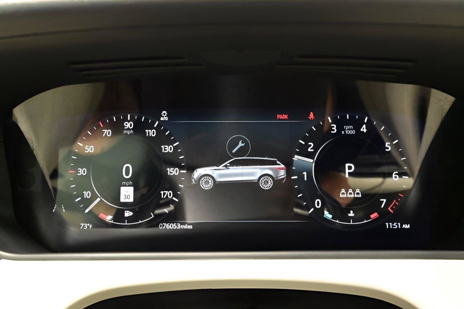 Used 2021 Land Rover Range Rover Velar R-Dynamic S AWD/4WD image 36