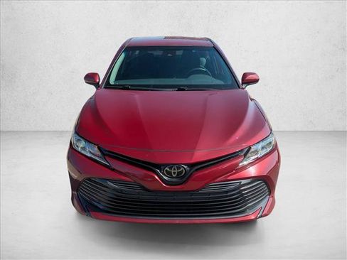 Used 2020 Toyota Camry LE FWD image 2
