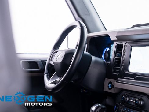 Used 2022 Ford Bronco Wildtrak image 43