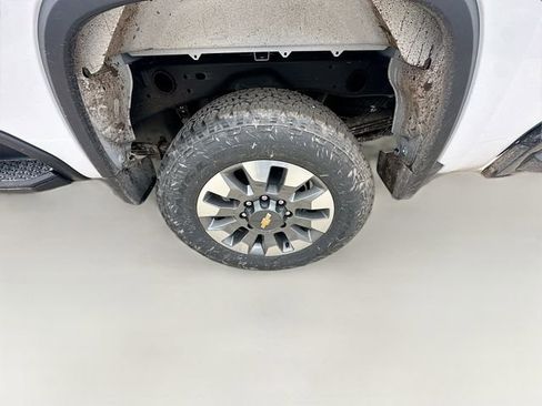 New 2026 Chevrolet Silverado 2500 Custom image 31