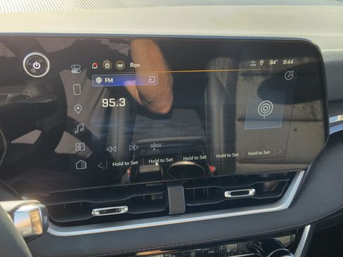 Certified 2026 Chevrolet Equinox LT w/ Convenience Package II FWD image 24