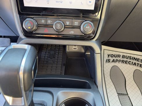 Used 2024 Ford Ranger XLT w/ Equipment Group 301A High image 15