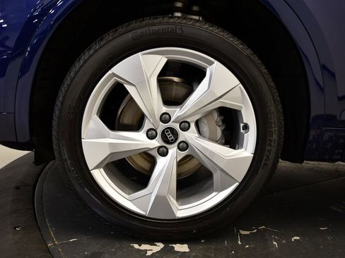 Certified 2025 Audi Q5 2.0T Premium Plus w/ Premium Plus Package image 14