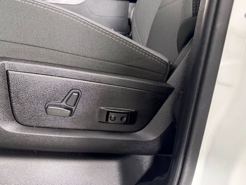 Used 2024 RAM 2500 Big Horn w/ Protection Group image 23