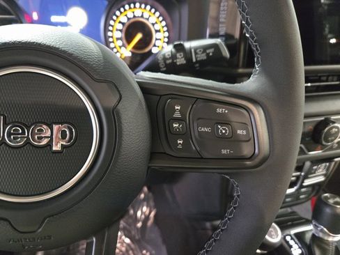 New 2026 Jeep Wrangler Sport S image 20