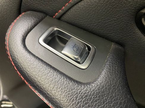 Used 2019 Mercedes-Benz GLC 43 AMG 4MATIC image 32