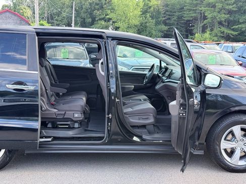 Used 2018 Honda Odyssey EX image 36