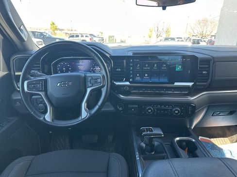Used 2024 Chevrolet Silverado 1500 LT Trail Boss w/ Protection Package AWD/4WD image 10