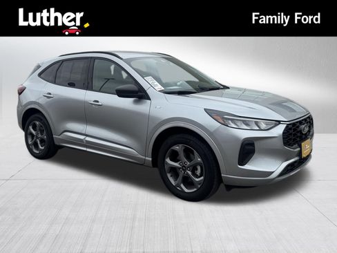 Certified 2023 Ford Escape ST-Line w/ Tech Pack #1 AWD/4WD image 1