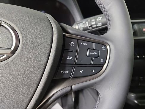 New 2026 Lexus UX 300h AWD image 22