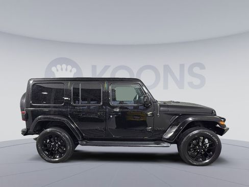 Used 2021 Jeep Wrangler Unlimited Sahara image 8