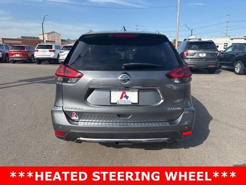 Used 2019 Nissan Rogue SV w/ Sun & Sound Touring Package AWD/4WD image 4