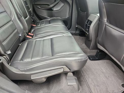 Certified 2019 Ford Escape Titanium image 30
