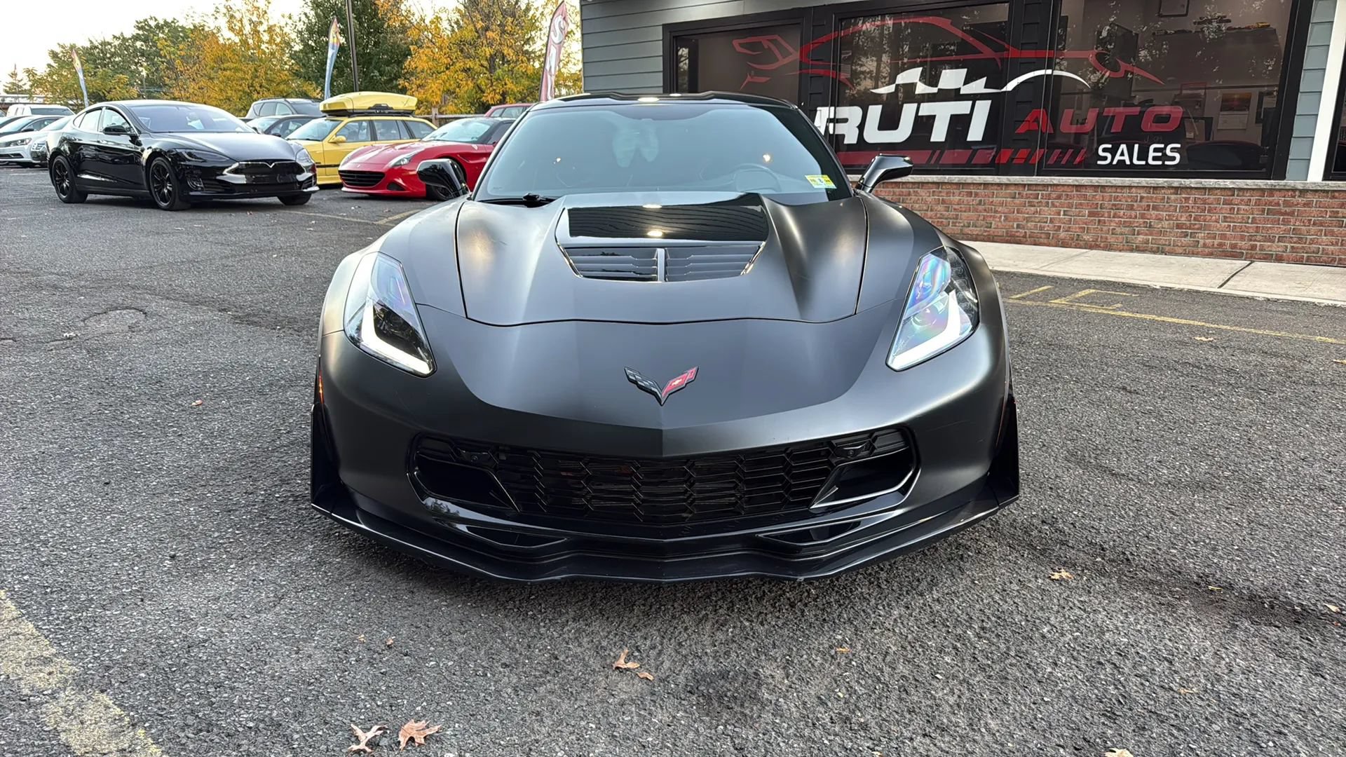 Used 2016 Chevrolet Corvette Z06 w/ 2LZ Preferred Equipment Group RWD image 2