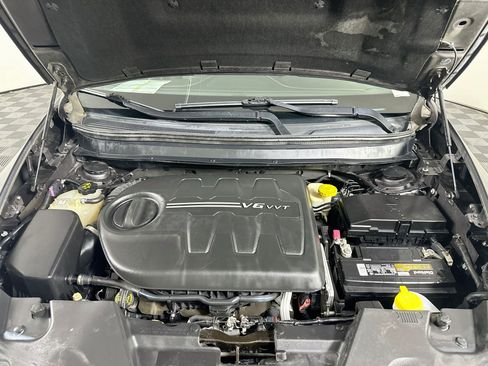 Used 2017 Jeep Cherokee Sport FWD image 31
