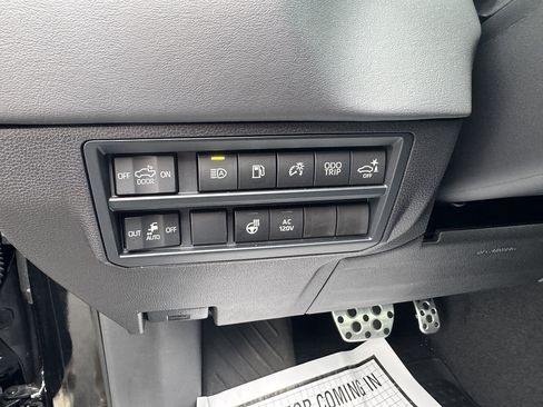 New 2026 Toyota Tundra Platinum AWD/4WD image 16