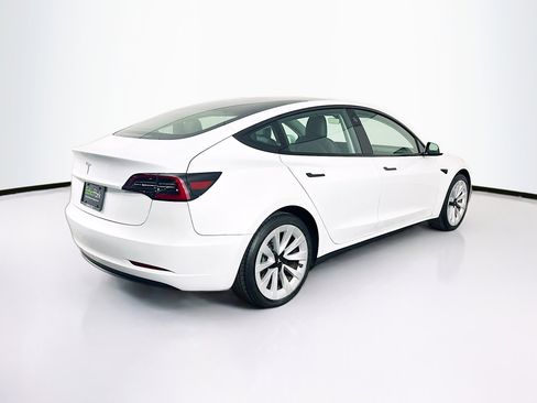 Used 2023 Tesla Model 3 Standard Range RWD image 9