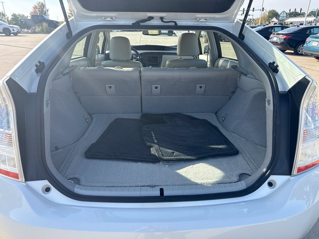 Used 2010 Toyota Prius Four w/ Solar Roof Pkg FWD image 19