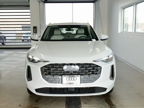 New 2025 Audi Q5 Premium image 2