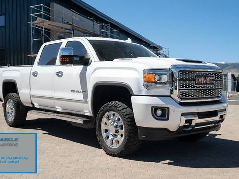 Used 2019 GMC Sierra 2500 Denali w/ Duramax Plus Package image 1