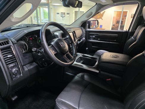 Used 2016 RAM 1500 Sport w/ Black Ram 1500 Sport Group AWD/4WD image 16