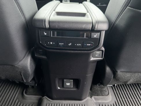 Used 2025 Toyota Grand Highlander Hybrid Nightshade Edition image 28