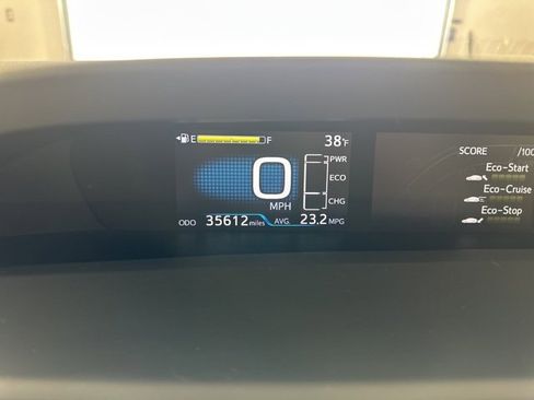 Used 2016 Toyota Prius Three image 25
