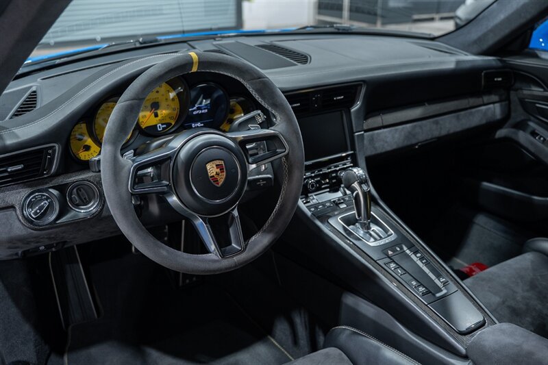 Used 2016 Porsche 911 GT3 RS RWD image 45