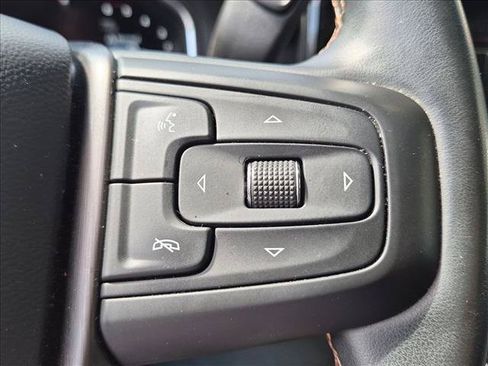 Used 2024 GMC Sierra 2500 AT4 w/ AT4 Premium Plus Package AWD/4WD image 12